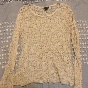 Rue 21 lace shirt size L 🌸10for10$🌸